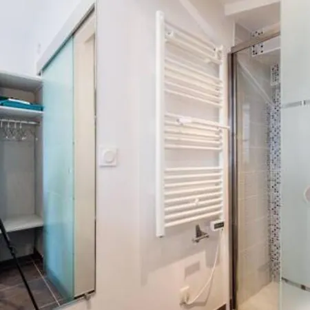 Studio Chabaud 13 Rue *