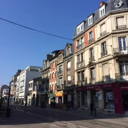 Studio Chabaud 13 Rue * Reims